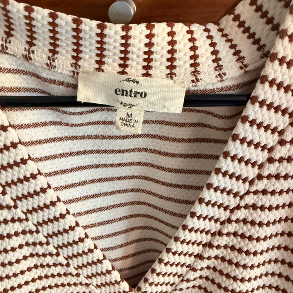 Entro DOTTED LINE DRESS, ECRU MOCHA Size M - Picture 3 of 10